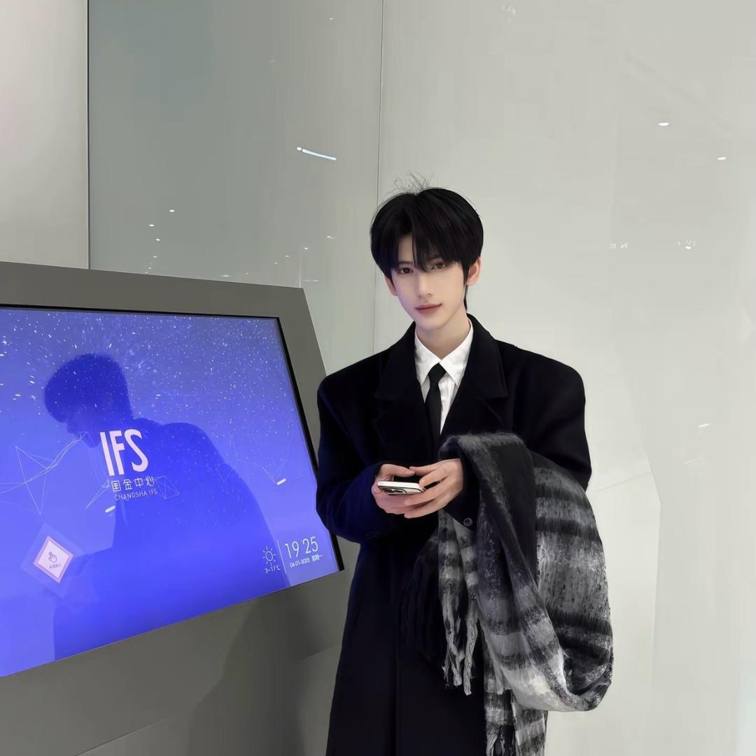 洛阳男模质量版