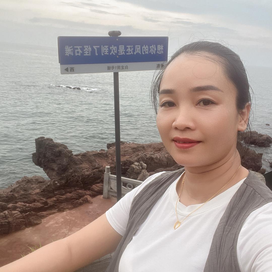 广西表妹小惠（带娃记）