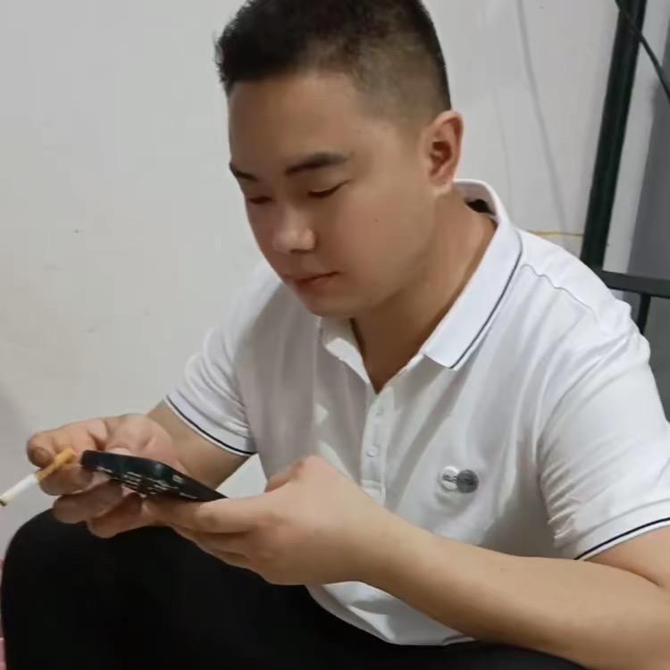 小杨哥的摆摊路