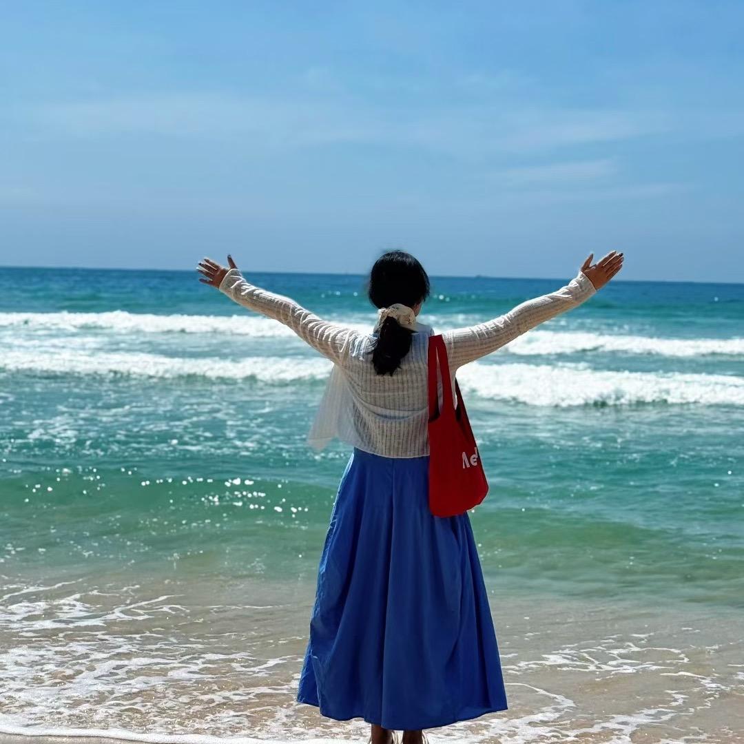 97年在靖州做门窗的小梓梓