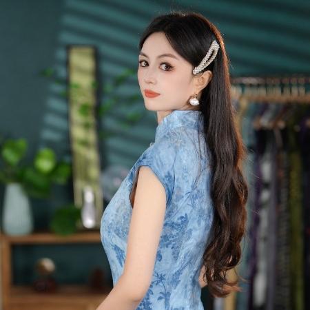 么凹猫轻奢国风定制女装