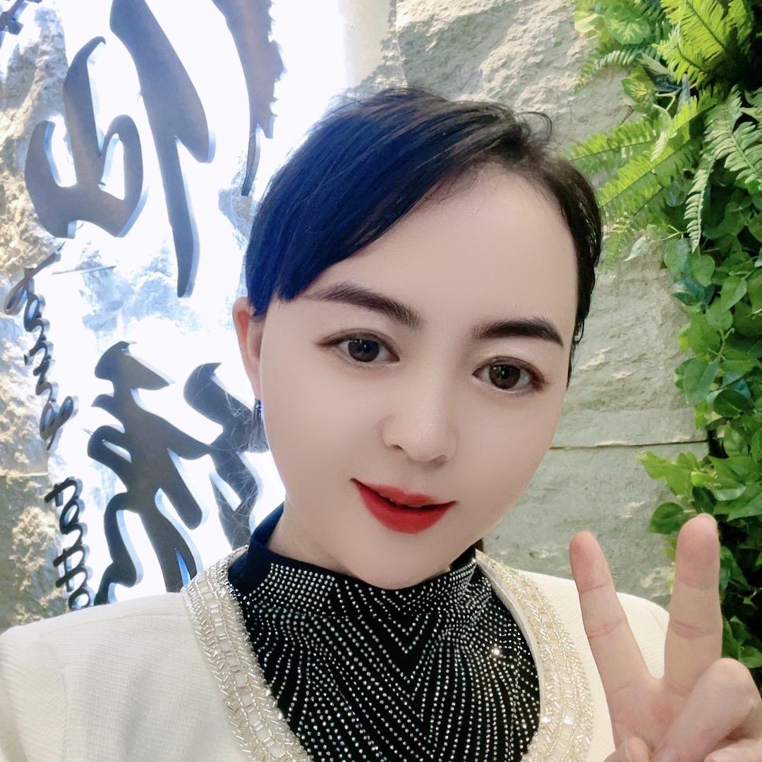 帝王吕姐(羽绒服鹅绒服工厂)