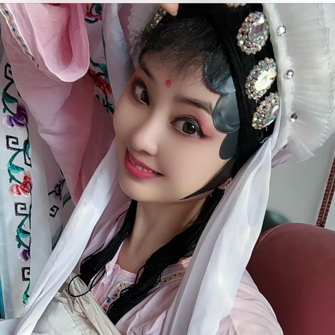 戏曲潇潇（橱窗好物）