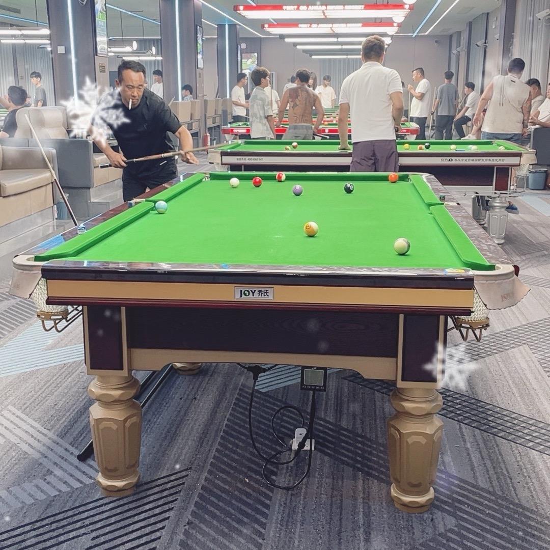 陈留黑八台球俱乐部