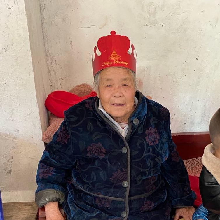赵奶奶的快乐生活