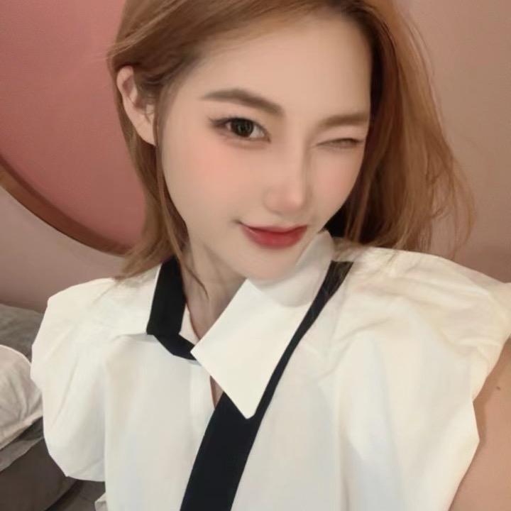 小韩佳奈.