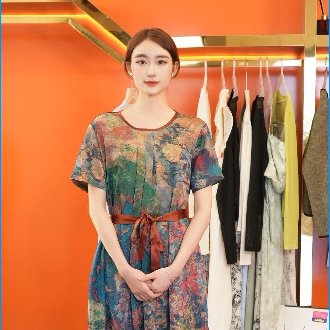 魔裳陈三水精品女装