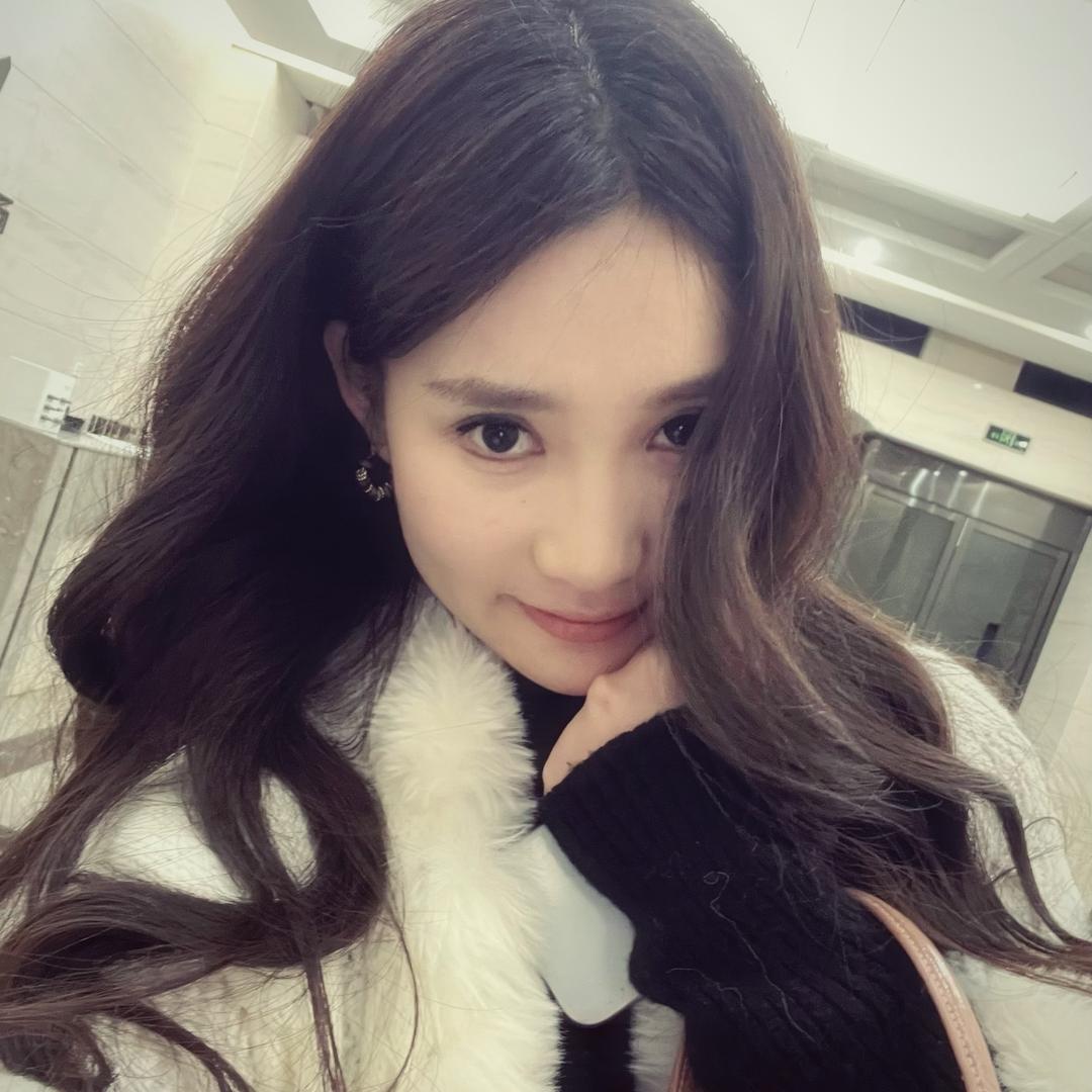 杏仁的包包工厂