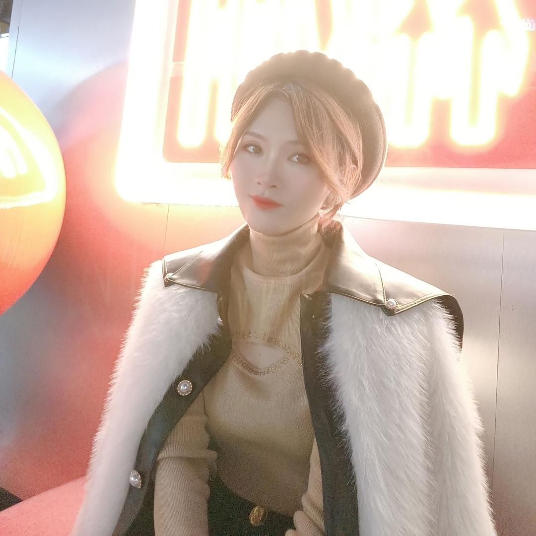 道县RYH女装店