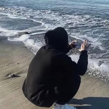 白吟.