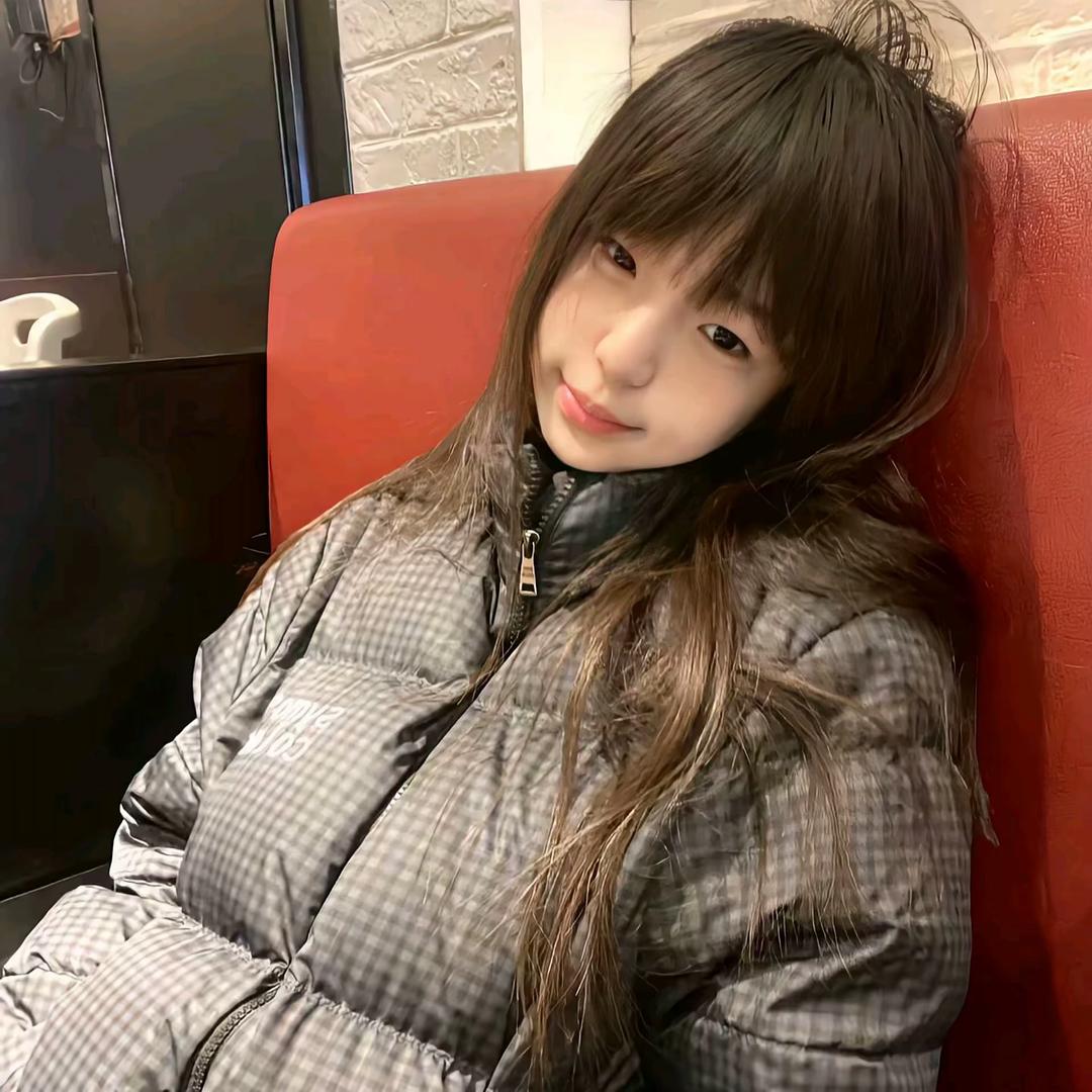 看我齐刘海齐不齐