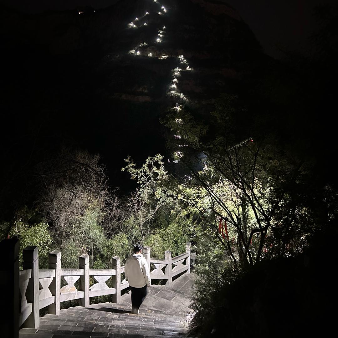 铁老板的小店