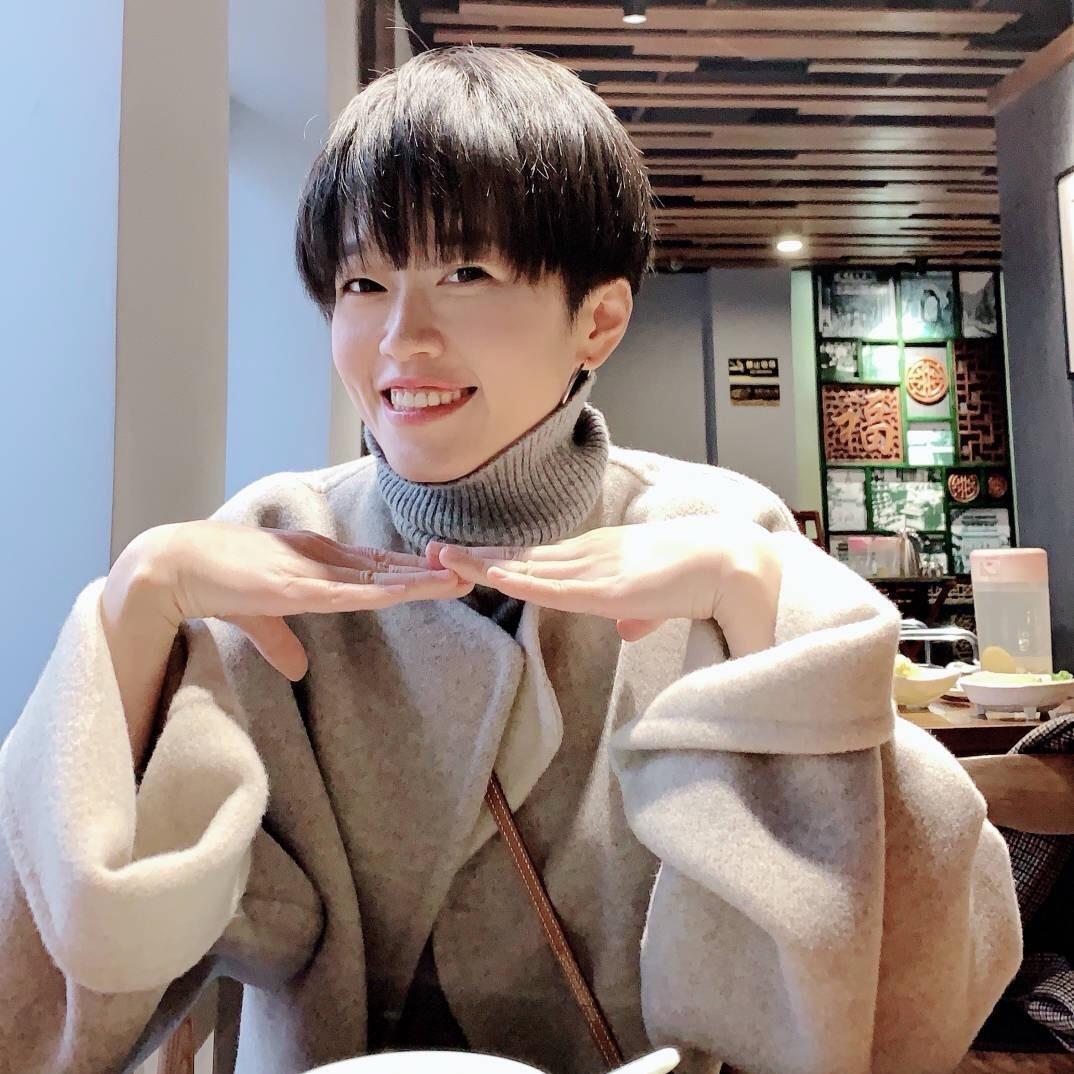 老贝Bay轻奢女装