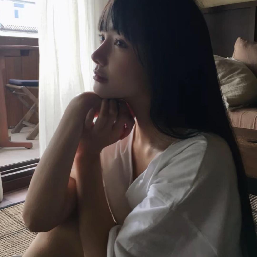 做梦开路虎笑醒了