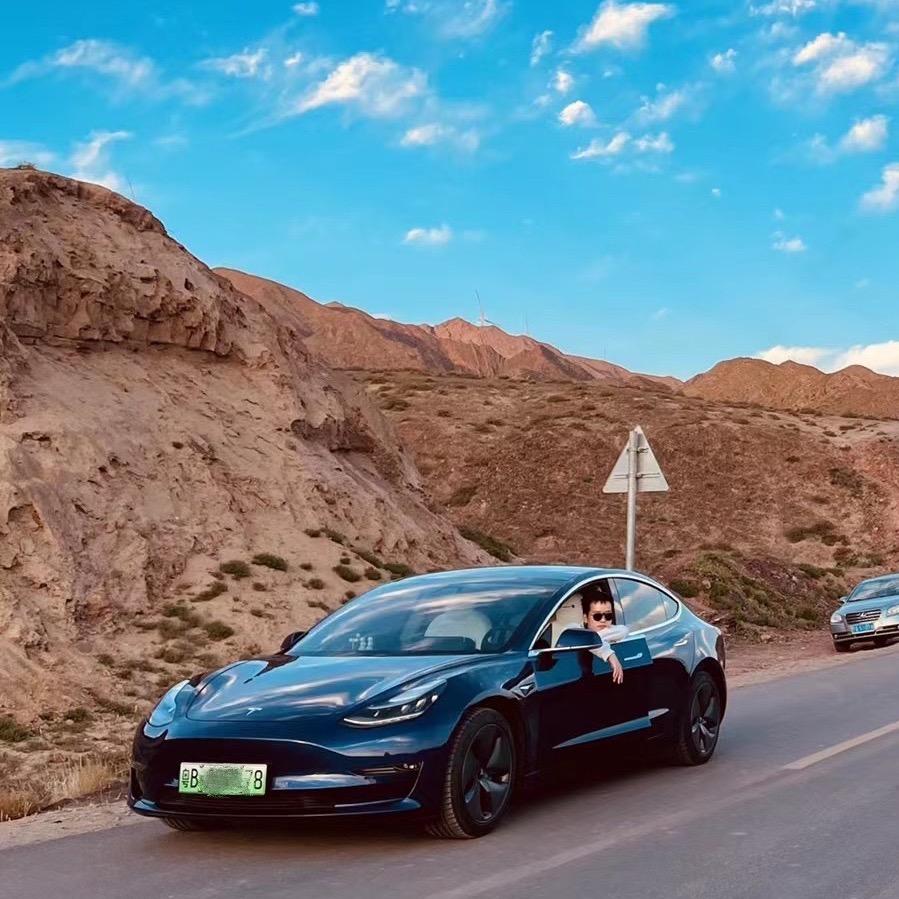 TESLA-露营旅行哥er