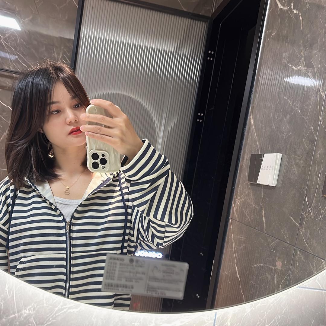 席小妞