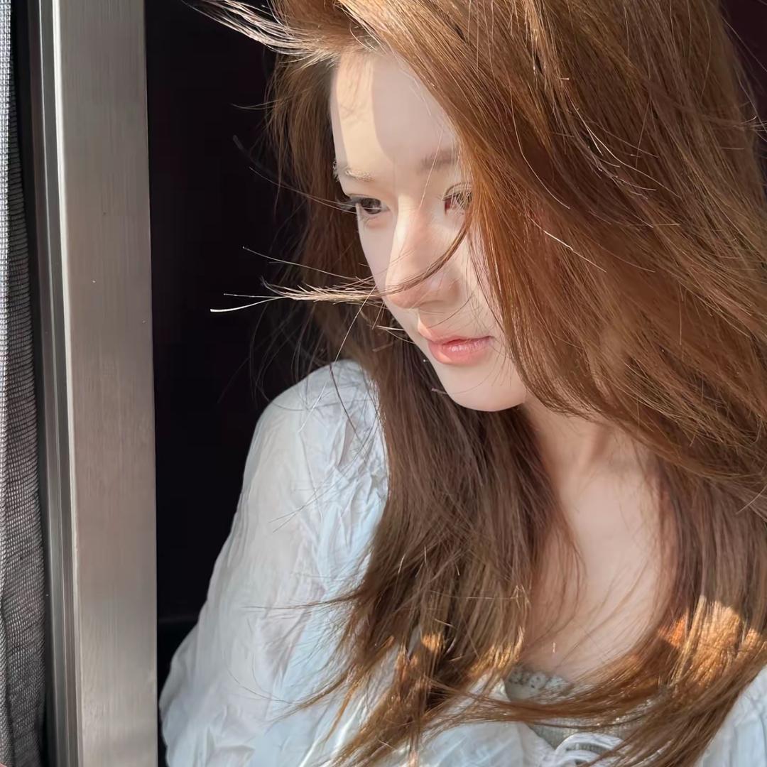 小小鱼.