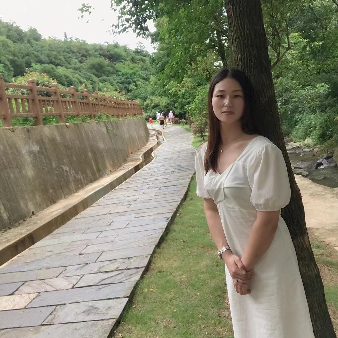 小熊姐姐