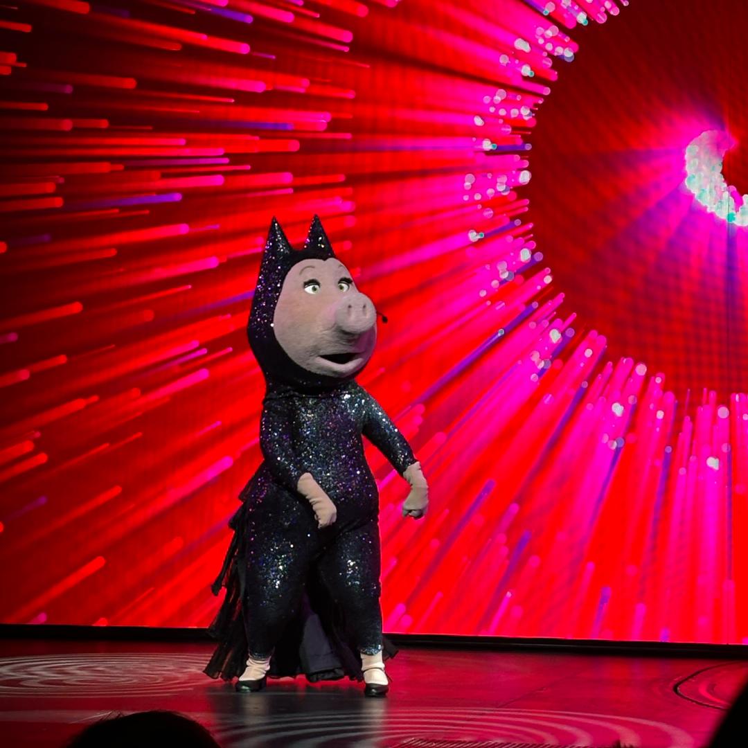 卖饰品的老阿姨