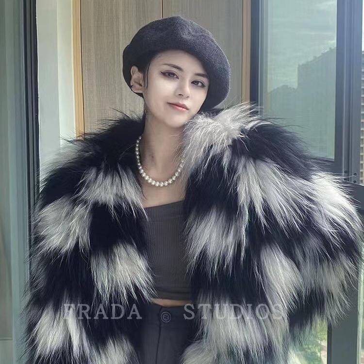 曼曼服饰工厂