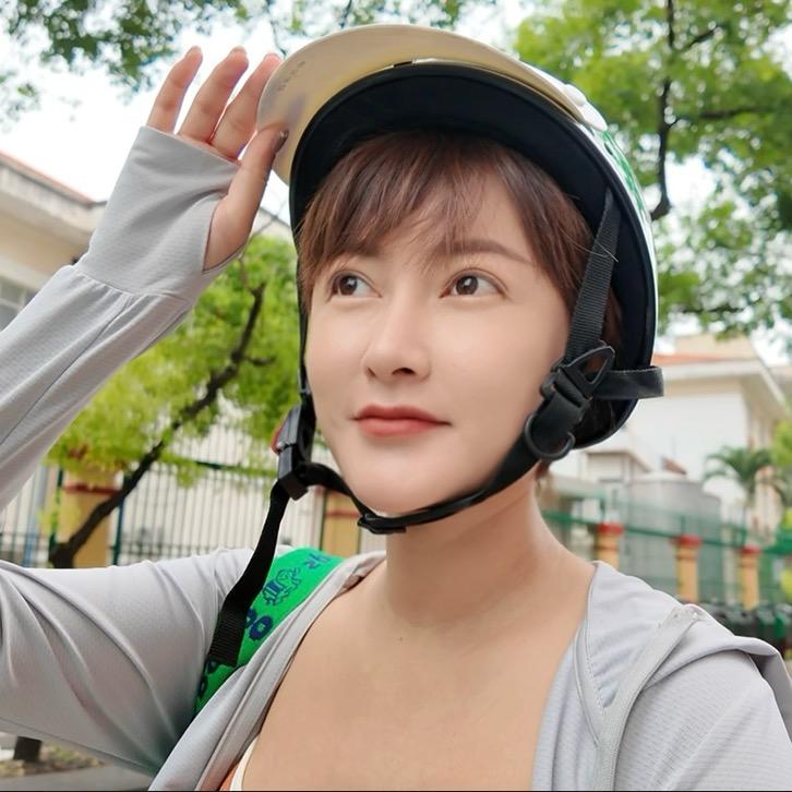 Charissa林燚（抽象版）