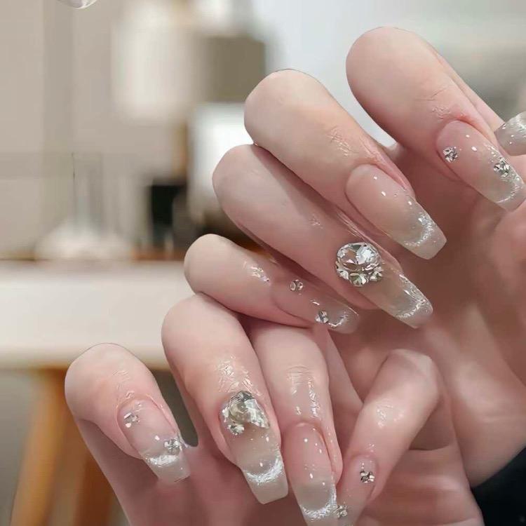 七月纯手工穿戴甲