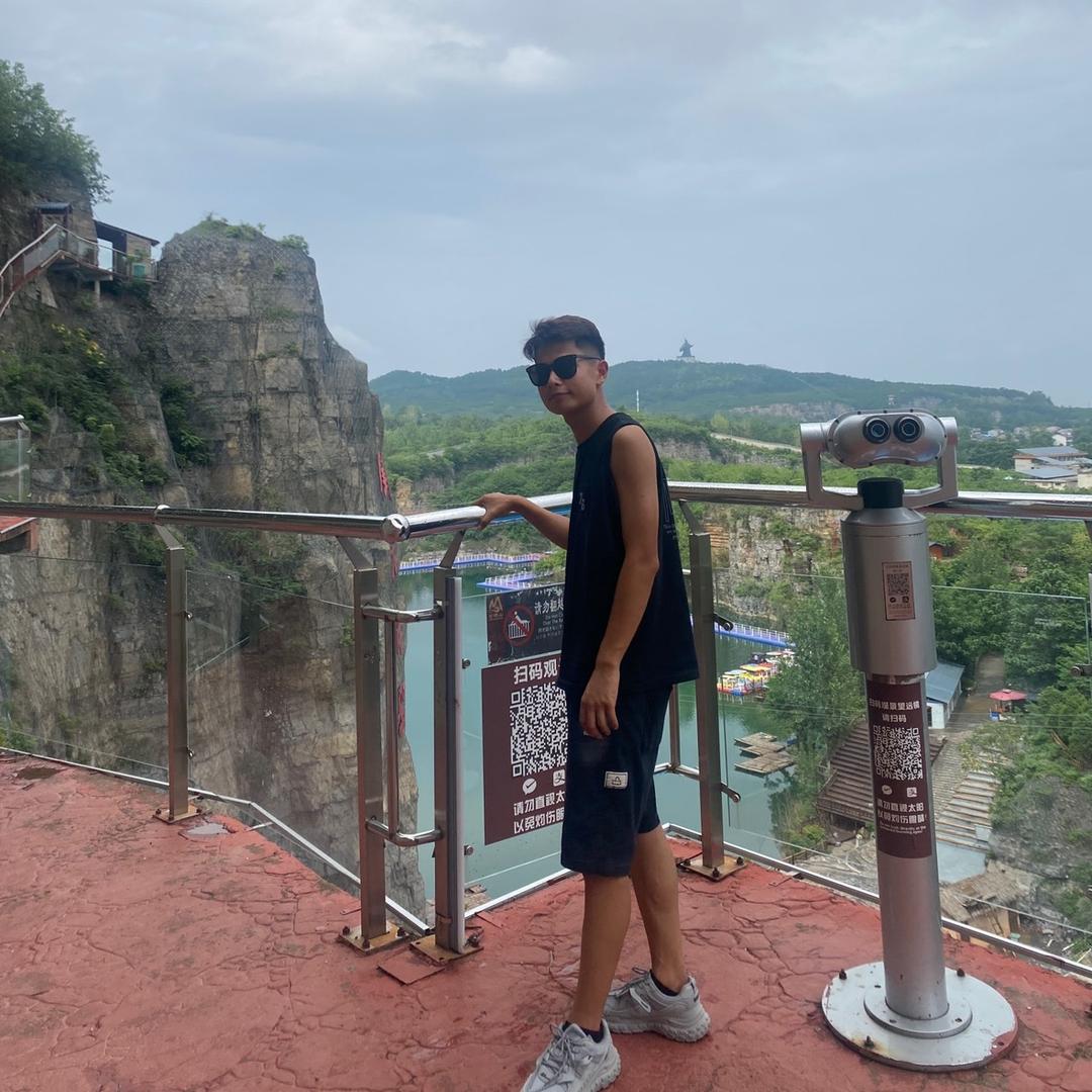 小博在郑州卖车