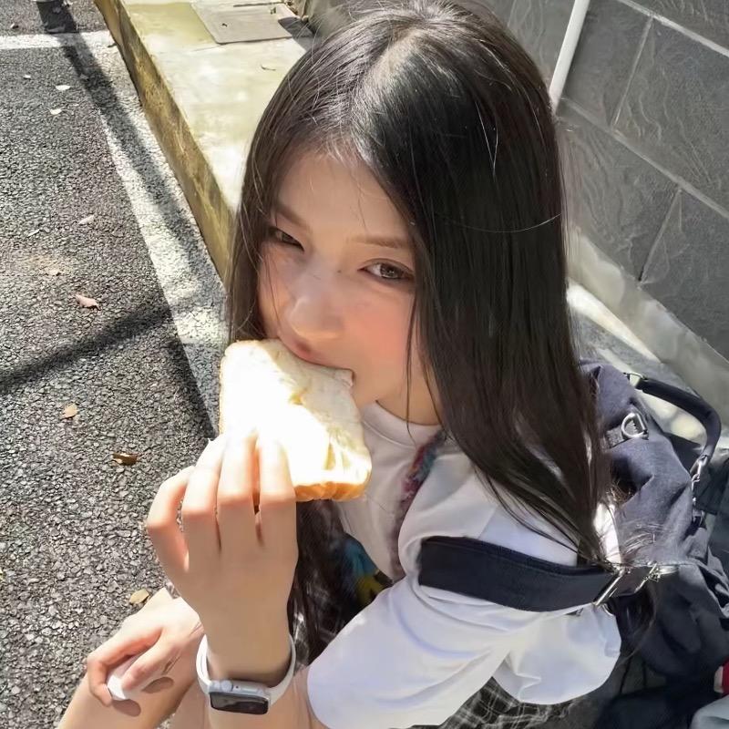 酣睡小熊·