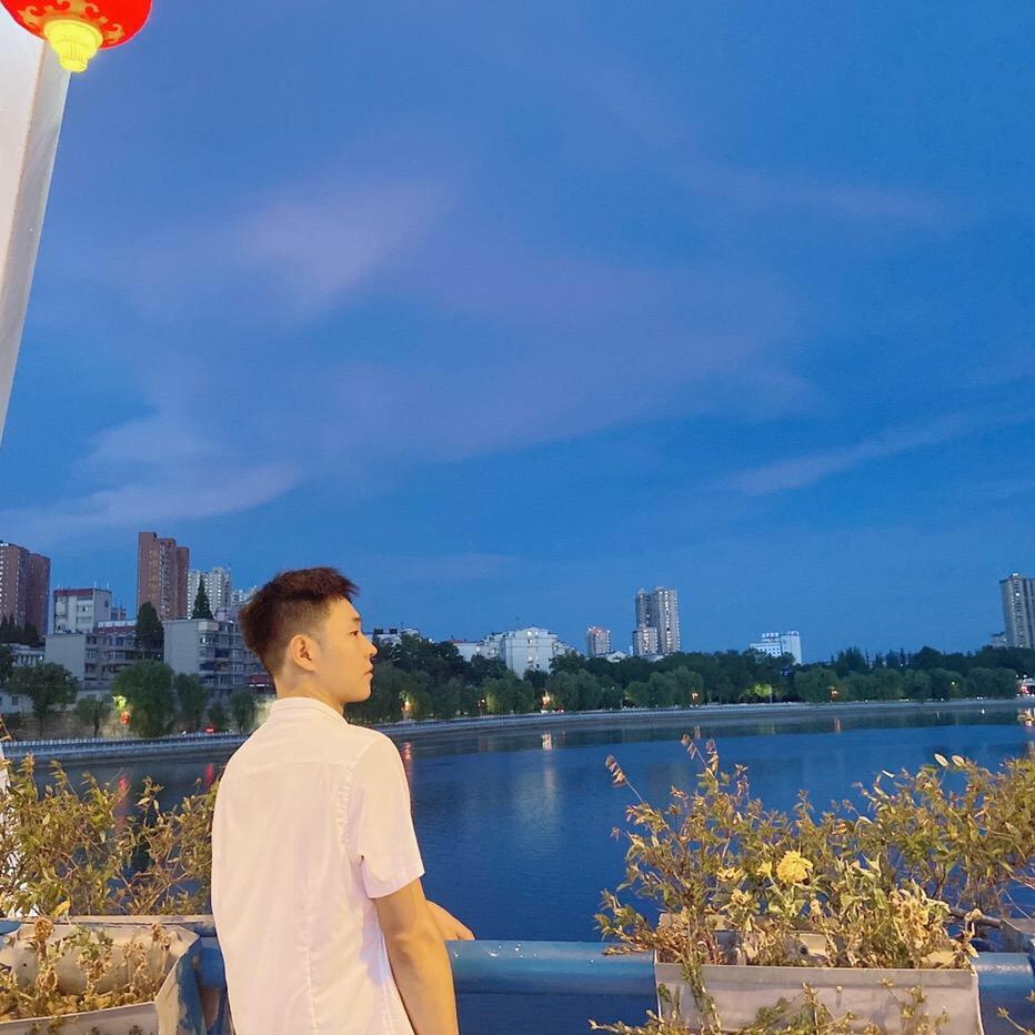 才华横溢的哥哥