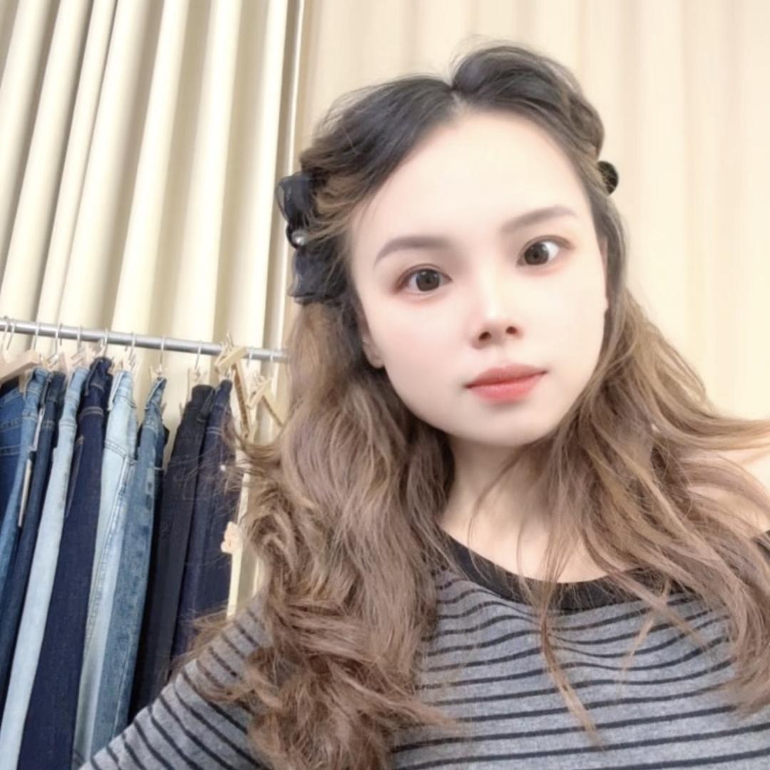 艳宝小个子女装的头像