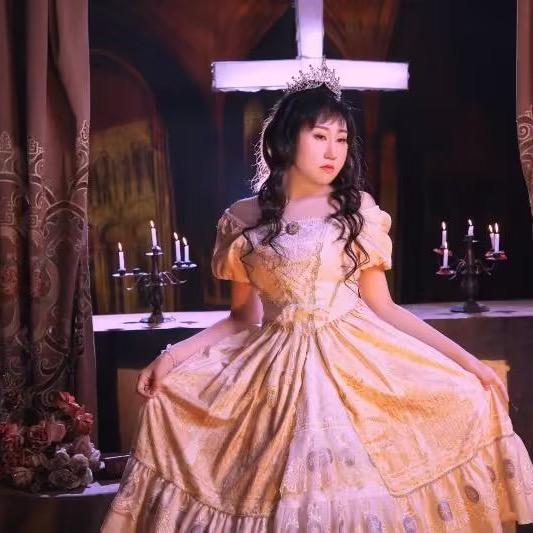 松果的温馨之家和她的水晶生活