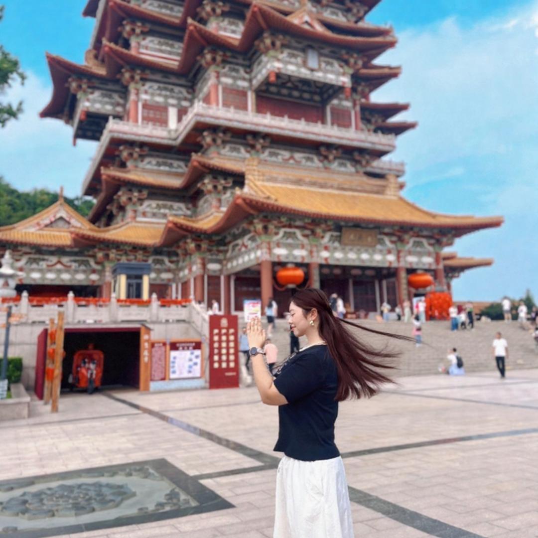 螺飘飘自助旋转火锅餐饮店官方号