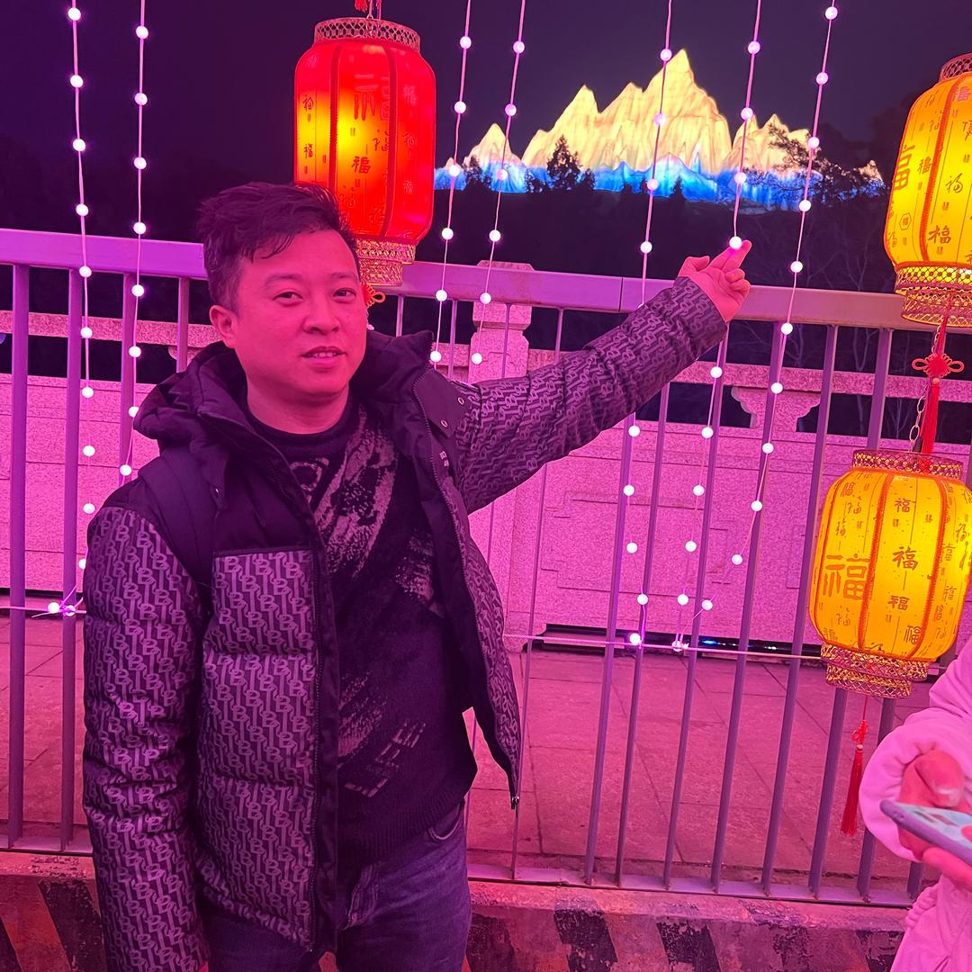 君哥四季鲜果，