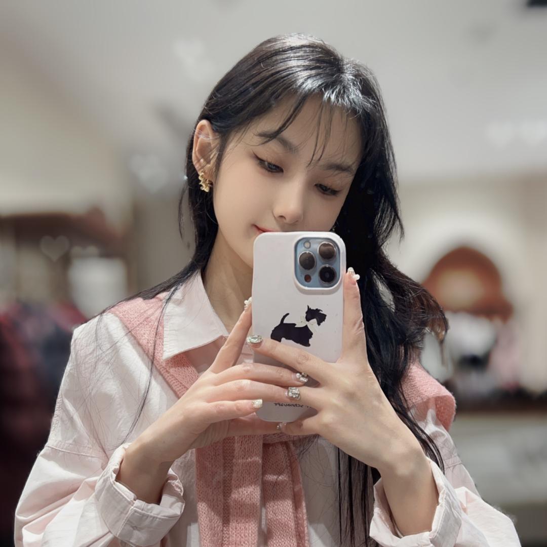 茉零女装江津爱情海店