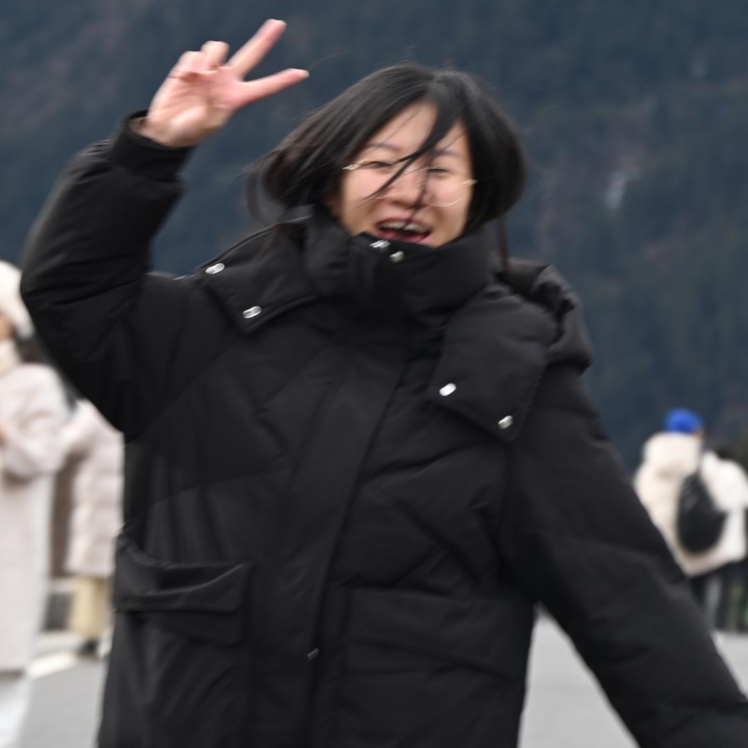 呦呦鹿鸣啾啾一人