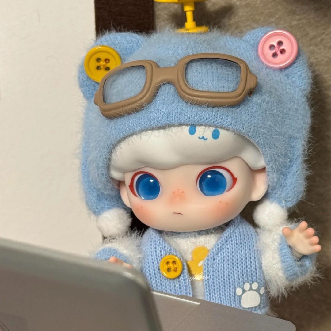 苏锦逸.