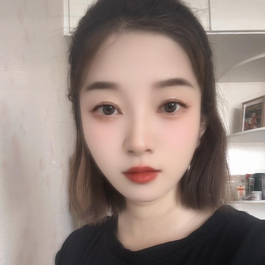小小妞
