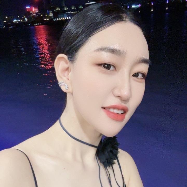 美➕•张小莉