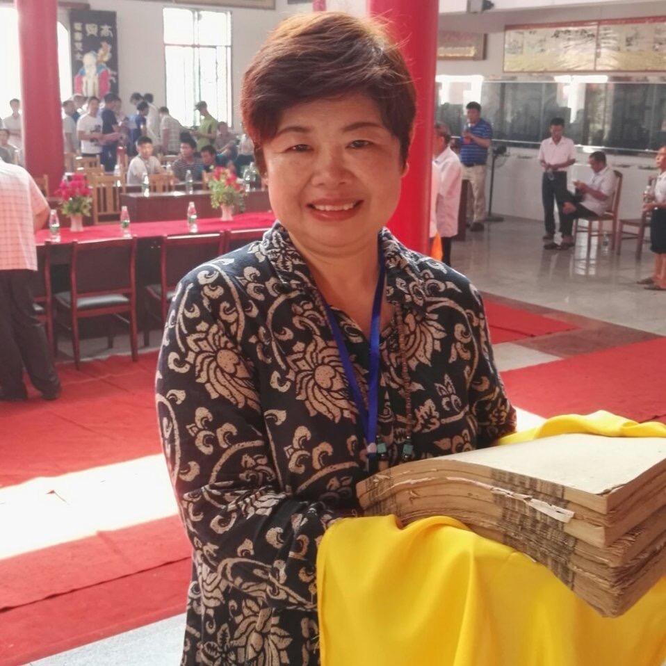 杨岳平说家谱