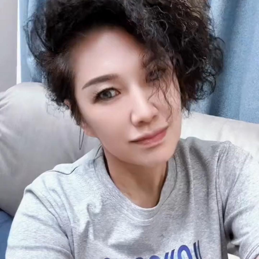 惟一🌈60后的姐