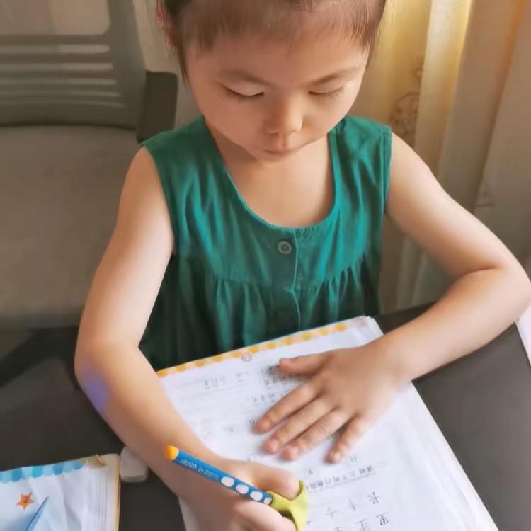 语嫣妈妈