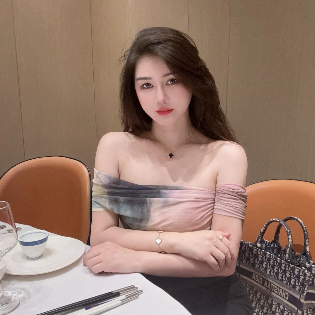 菜菜芝士酱💕