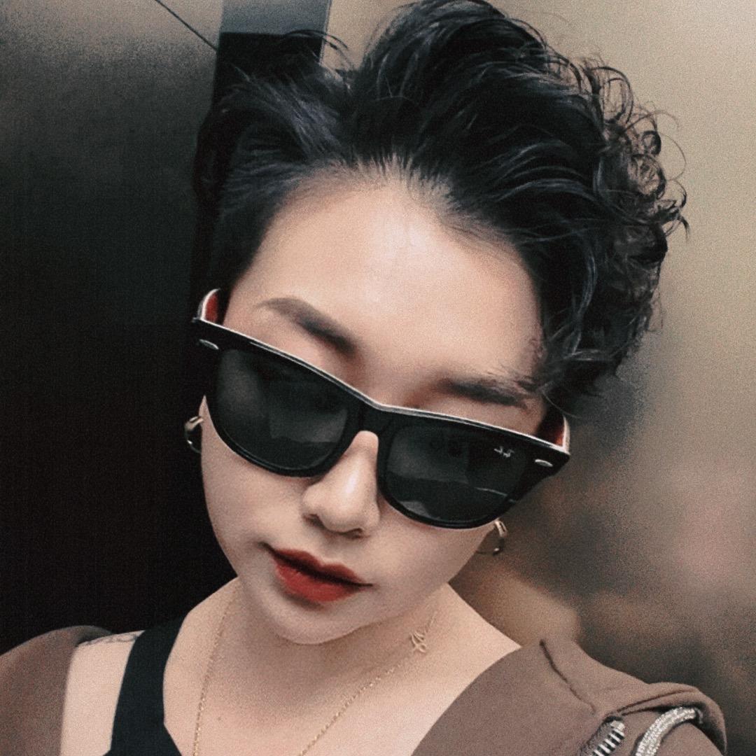 C· Head⁵