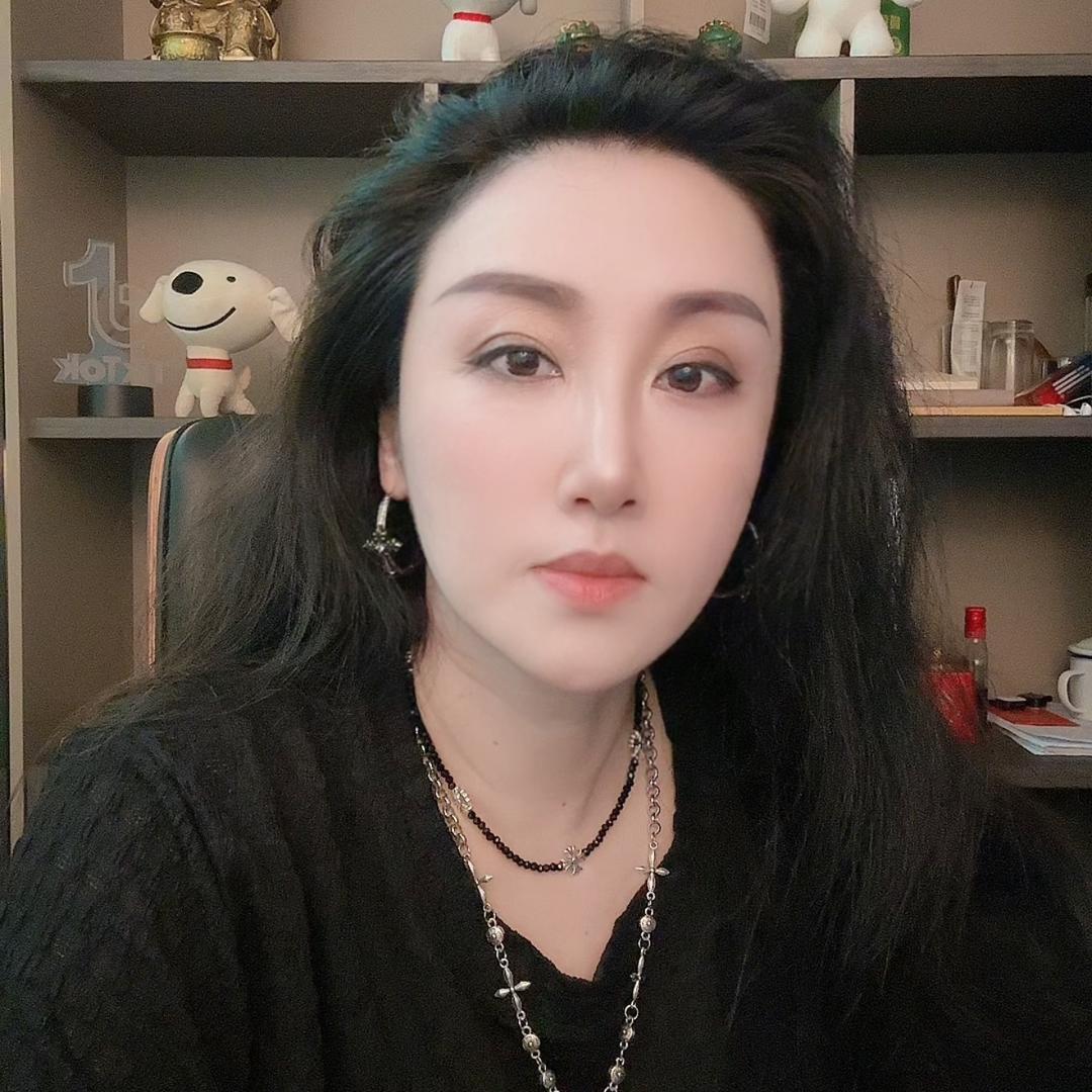 琪姐.