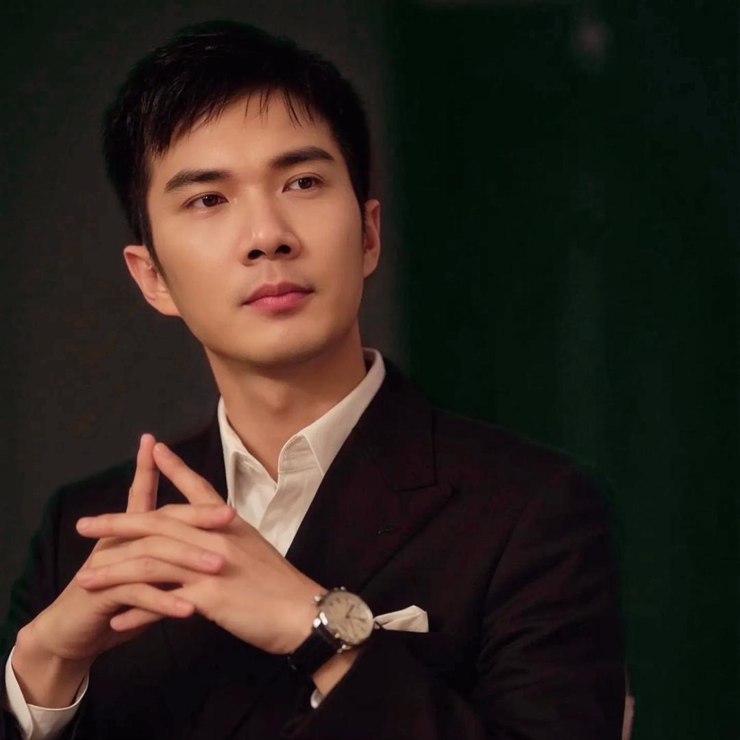 乌木威尔维恩恩耶尔吐温威乌温穆本欧萨斯