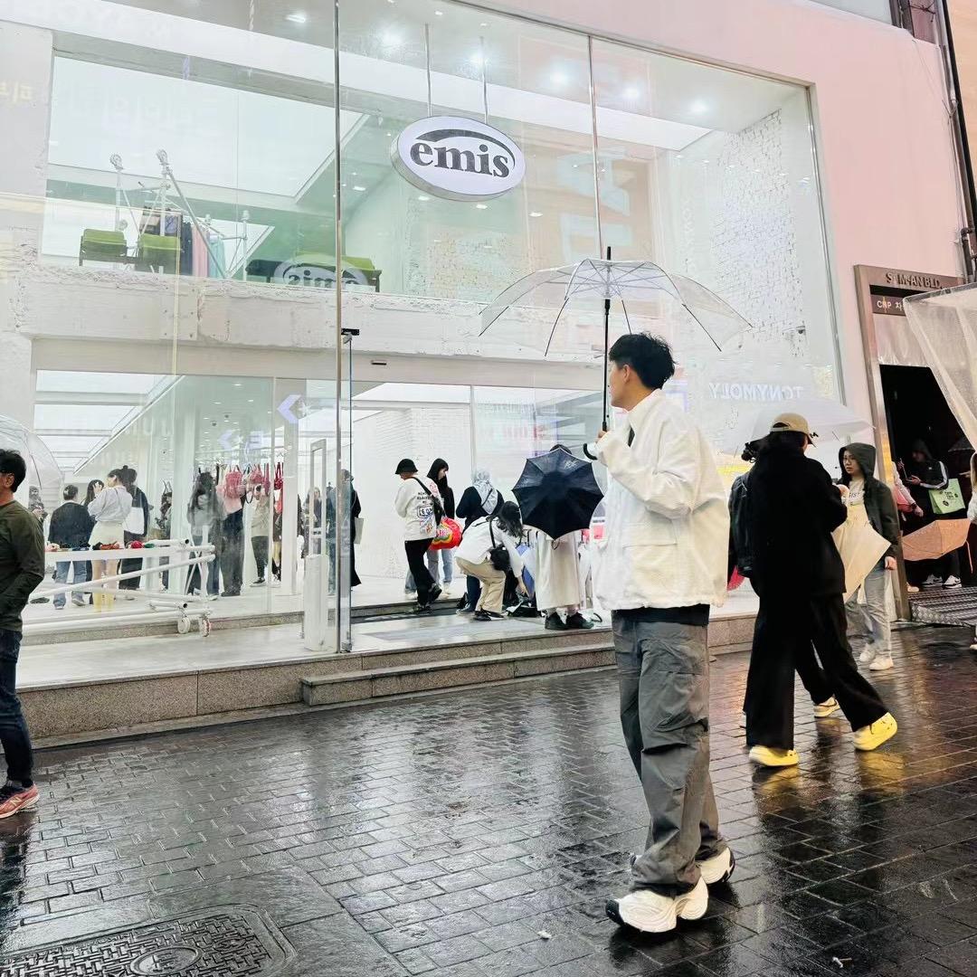 呼市 军子