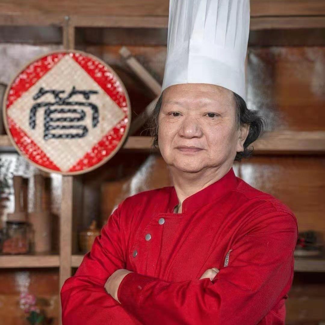 八闽寻珍博拾预制菜专卖店