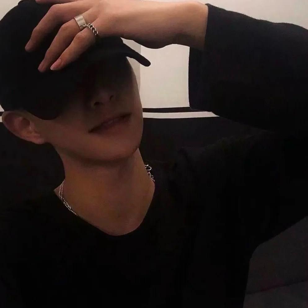 𝙇𝙞𝙯𝙖𝙧𝙙𝙂𝙞𝙧𝙡