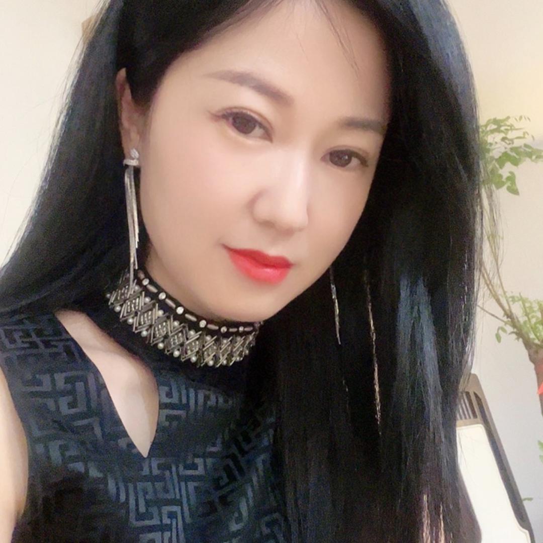 鑫鑫老板娘