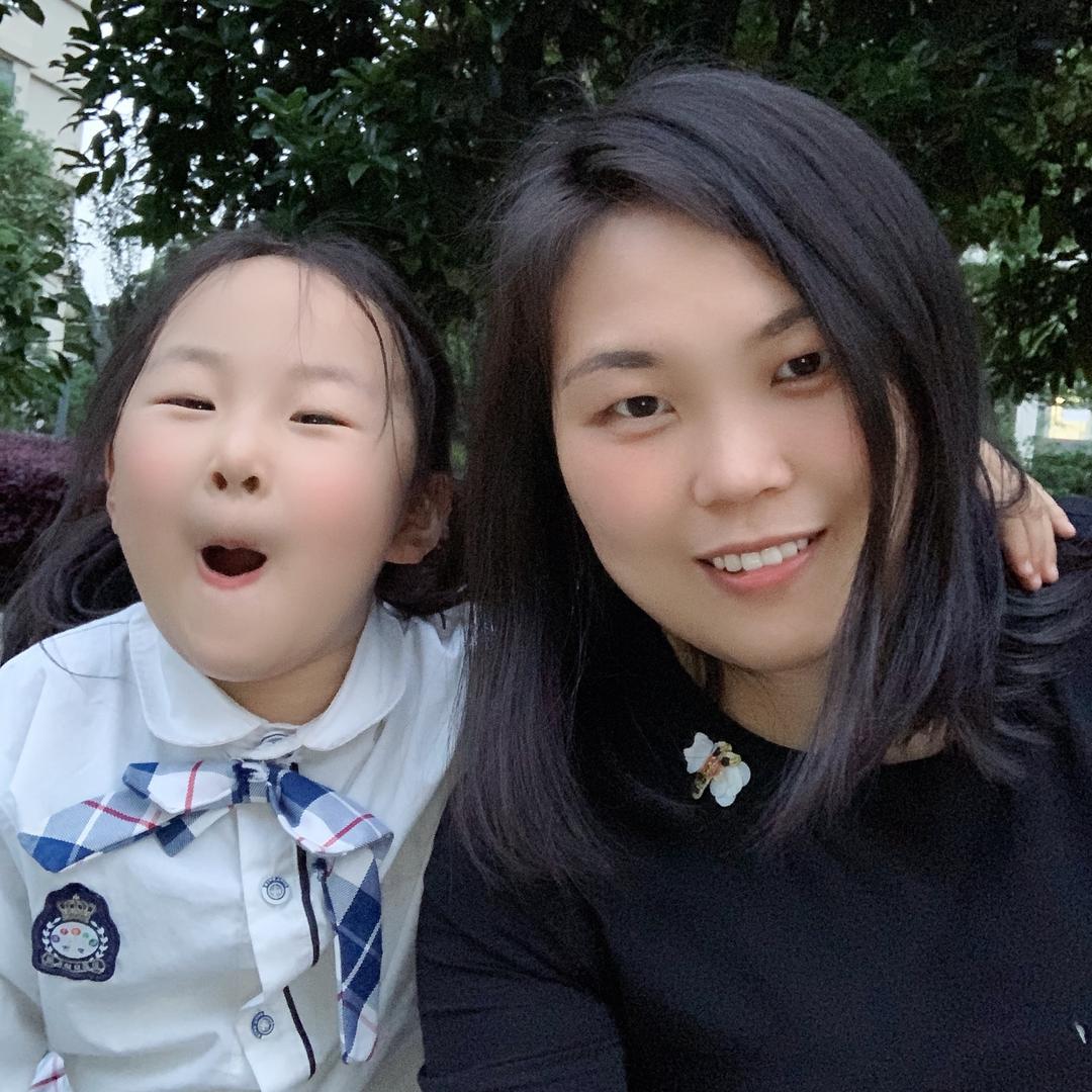 小雪妈妈带娃